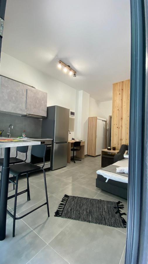Giannis Studio Tesalonika Bagian luar foto